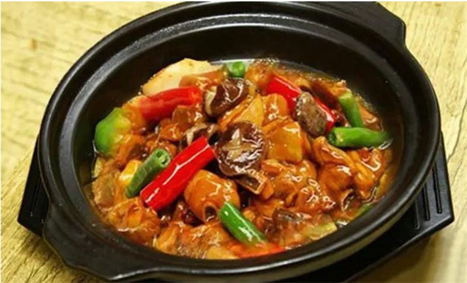 梁山霸王煲黄焖鸡加盟