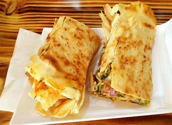 邻村二妮菜煎饼