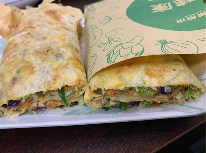 邻村二妮菜煎饼