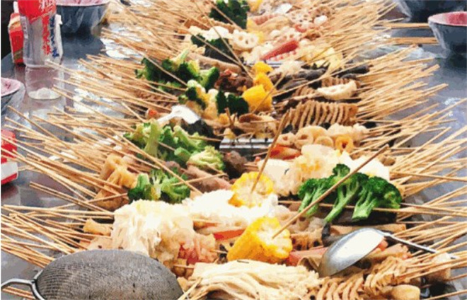 走街串巷串串香加盟