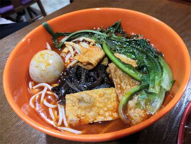 在巷子里螺蛳粉加盟