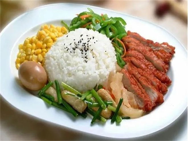 外婆烧中式快餐加盟