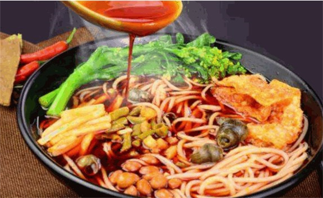 南风北巷螺蛳粉加盟