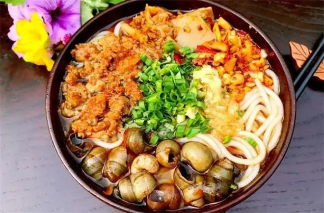 小桂子螺蛳粉加盟