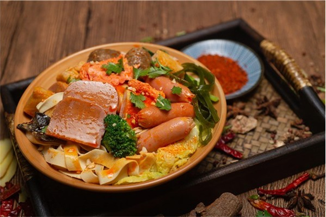 壹半壹拌干拌冒菜加盟