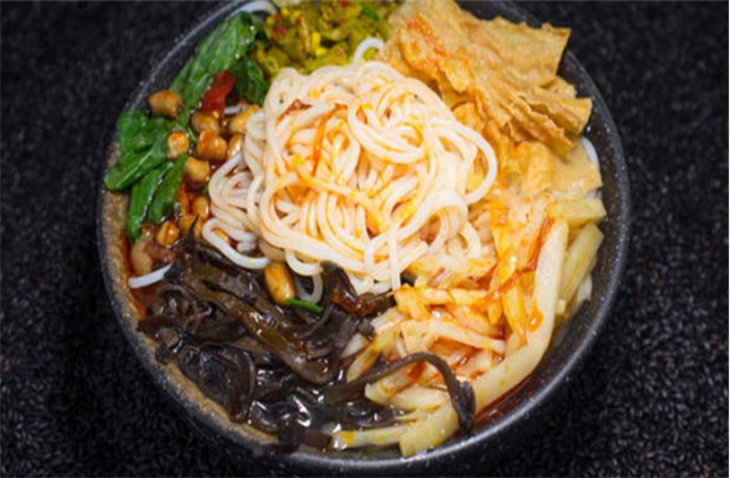 薯事薯飞螺蛳粉