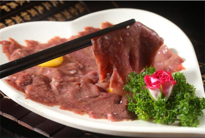 醉湘亲酱香老火锅