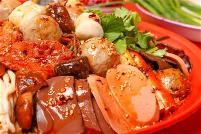 蜀壹桶干拌冒菜加盟