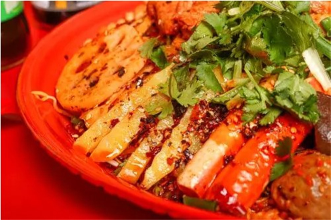 蜀壹桶干拌冒菜