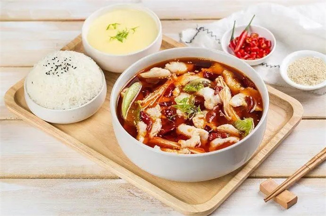 左小鱼酸菜鱼加盟