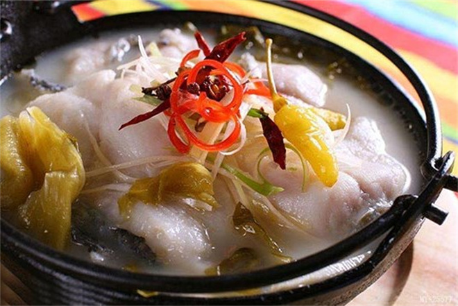 外婆炉酸菜鱼 外婆炉酸菜鱼