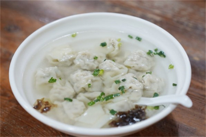 胖胖煮脆皮馄饨