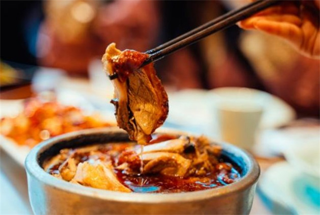 鸭先森烤鸭加盟