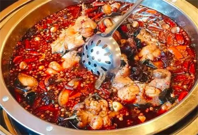 三不渝鱼蛙火锅