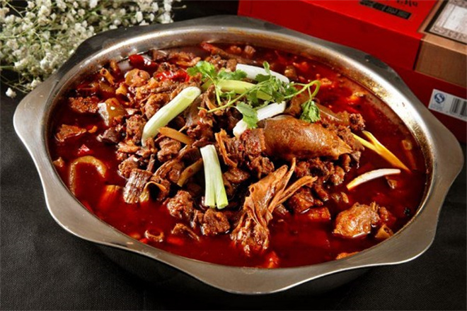 江边码头鸭火锅加盟