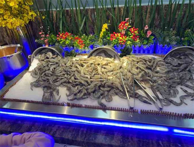 集杰尚品自助烤肉加盟