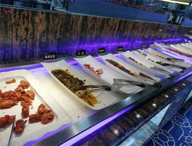 集杰尚品自助烤肉加盟