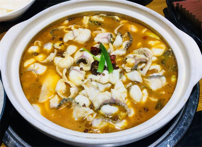 虞小妖酸菜鱼加盟