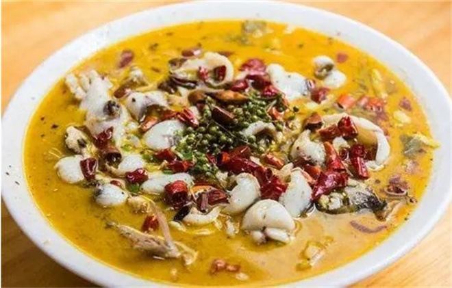 阿鱼婆酸菜鱼 阿鱼婆酸菜鱼