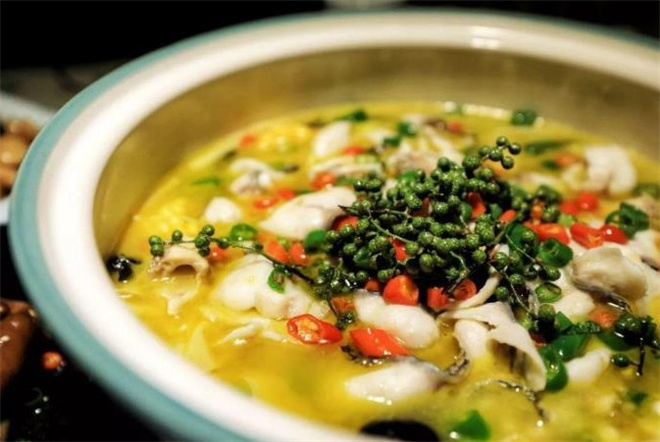 朝花里青花椒鱼