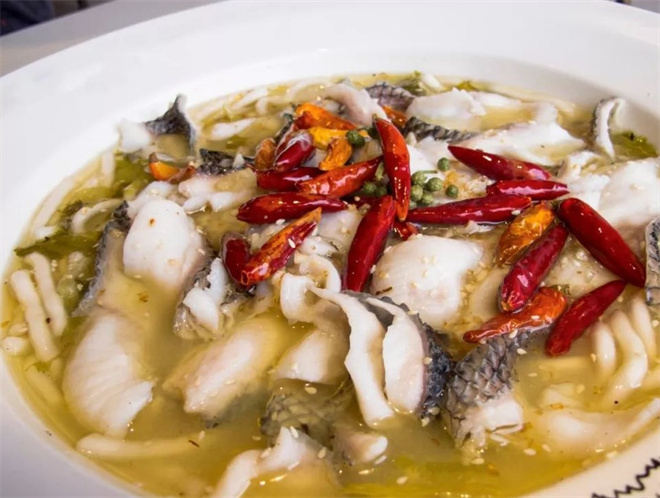 渔总管骨汤酸菜鱼 渔总管骨汤酸菜鱼