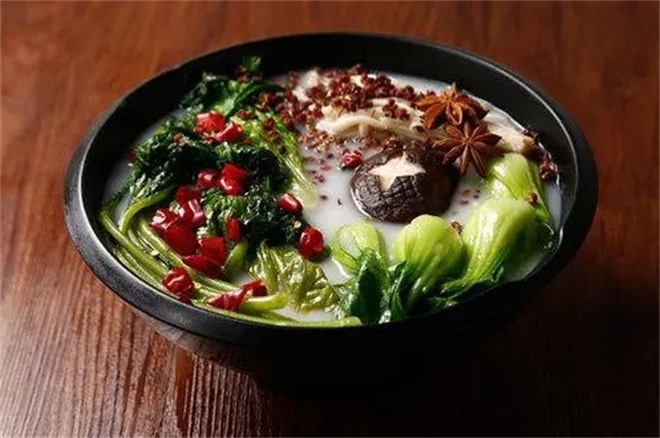 煮公面圣麻辣烫加盟