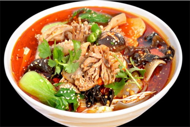 辣哆辣麻辣烫加盟