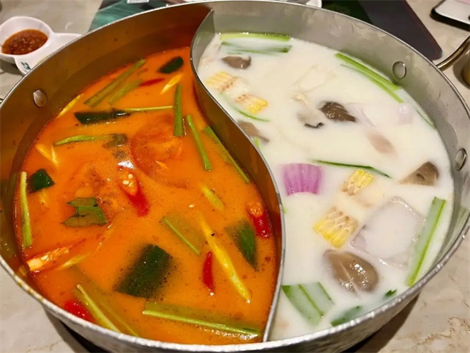 潮鲜豪泰式火锅