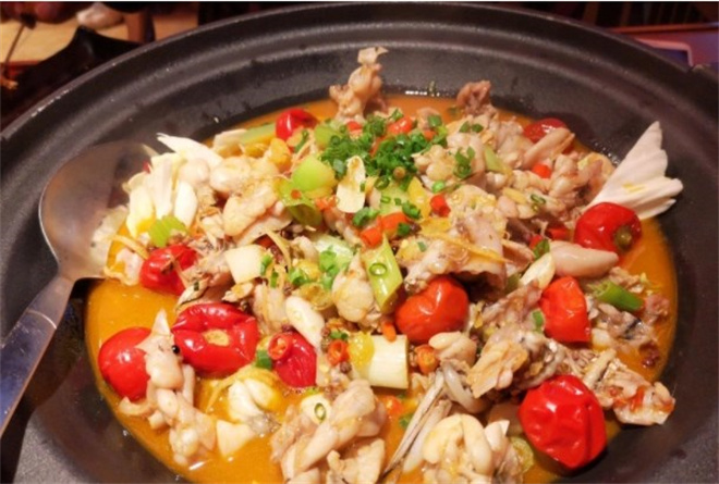 呱呱村长的泡椒牛蛙加盟