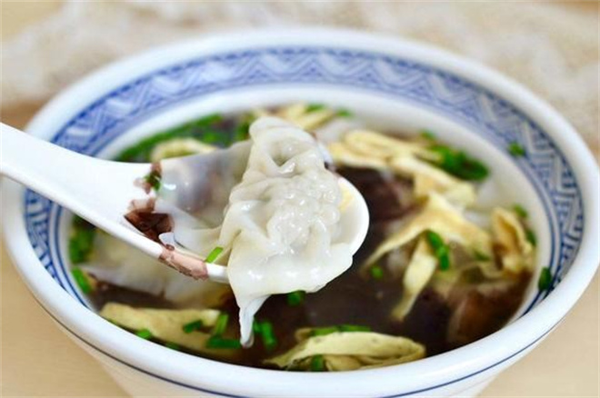 瑾怀香金鱼小馄饨