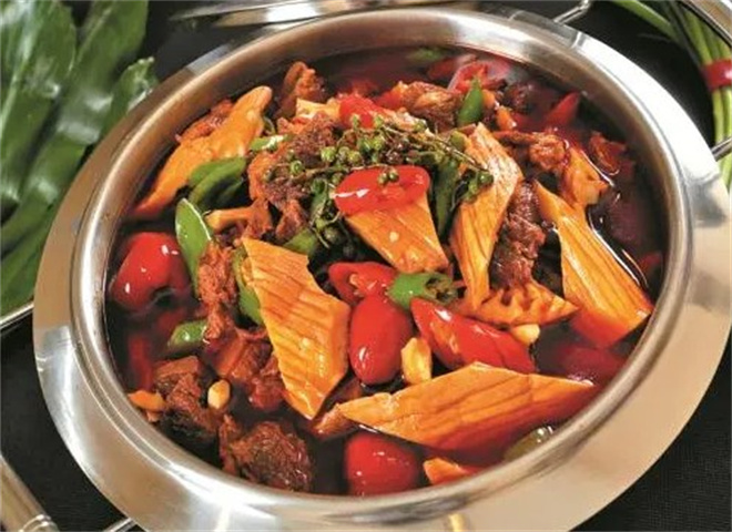 鑫川香麻辣香锅加盟