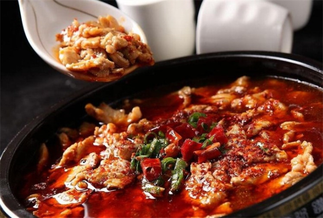 峨嵋小镇大食堂