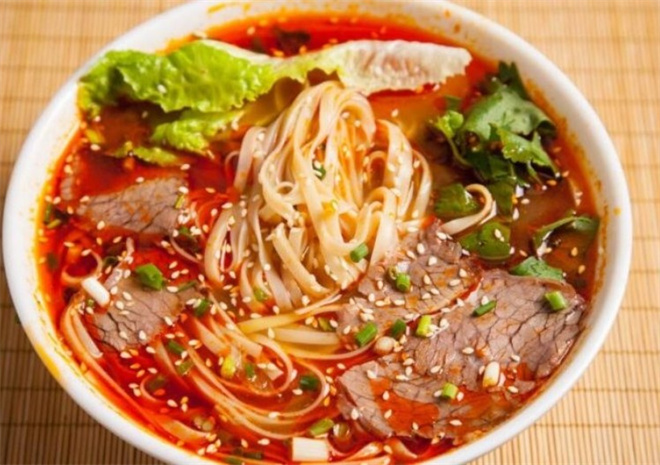 西部努爾牛肉面加盟