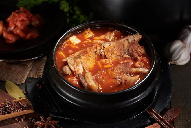 流浪人家排骨米饭加盟