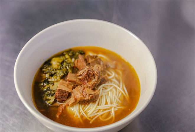 林记老坛酸菜牛肉面加盟