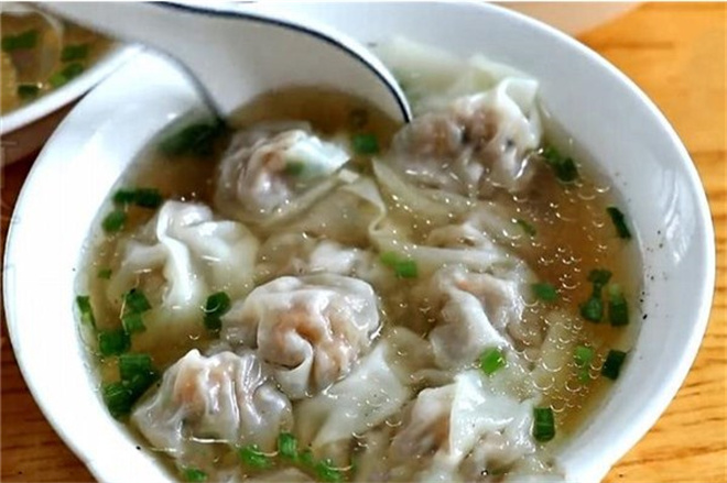 庭派老上海馄饨铺加盟