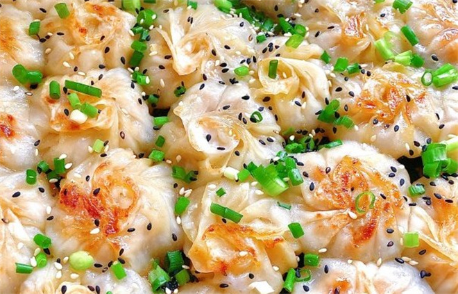 邱吖拇指生煎包.馄饨王