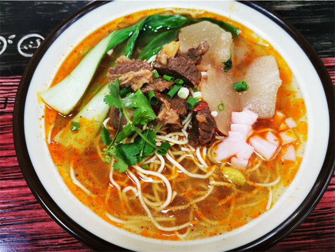 牛记汇峰牛肉面加盟