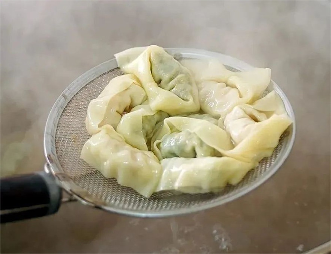 一口七馄饨加盟