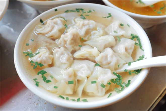 春宝馄饨