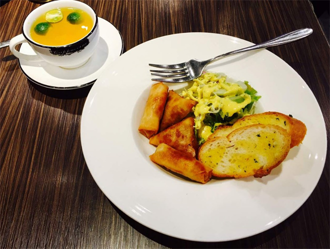 华辉港式茶餐厅加盟