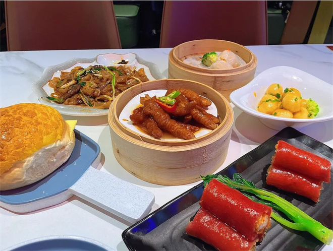 占美茶餐廳 占美茶餐廳