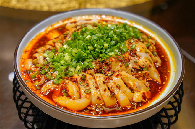 辣不怂川菜大排档