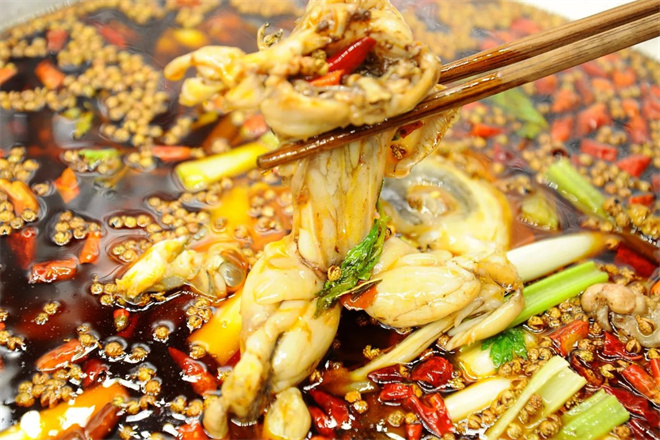 龙门飞鱼美蛙鱼头火锅