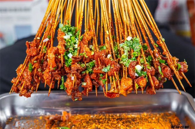 季隆冷锅串串加盟 季隆冷锅串串加盟