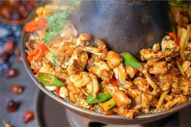 蛙大侠香辣牛蛙火锅加盟