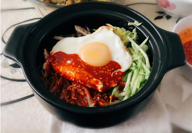 妈妈味韩式石锅拌饭加盟