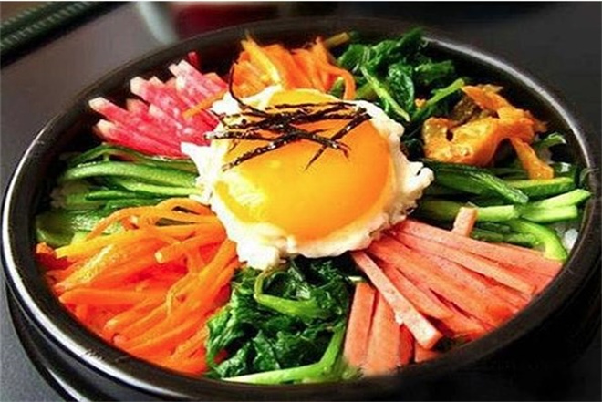 朴状元石锅拌饭加盟