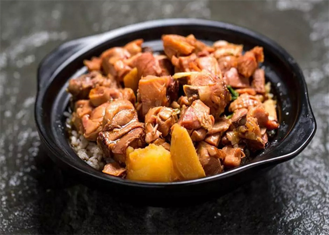 味湾黄焖鸡米饭加盟