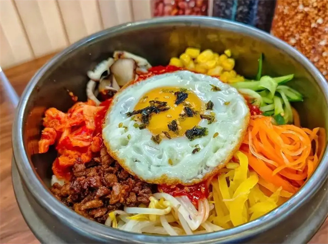 韩缘道石锅拌饭加盟